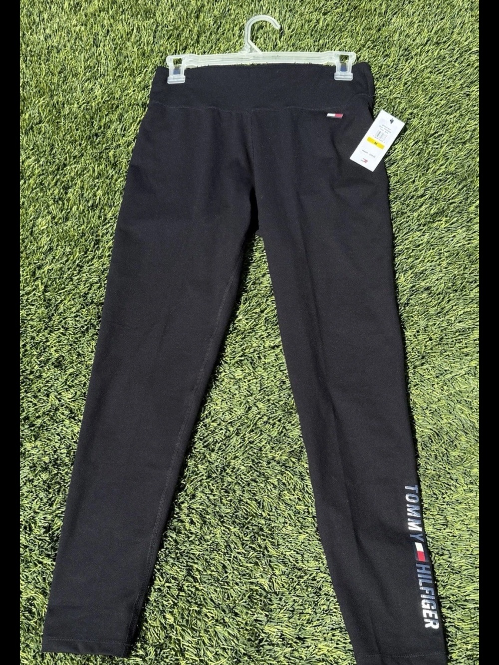 Tommy Hilfiger Sport Leggings NWT Womens Size Medium Aerobics Running Athletic